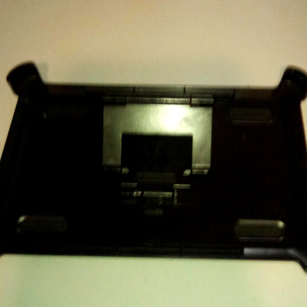 Out box stand